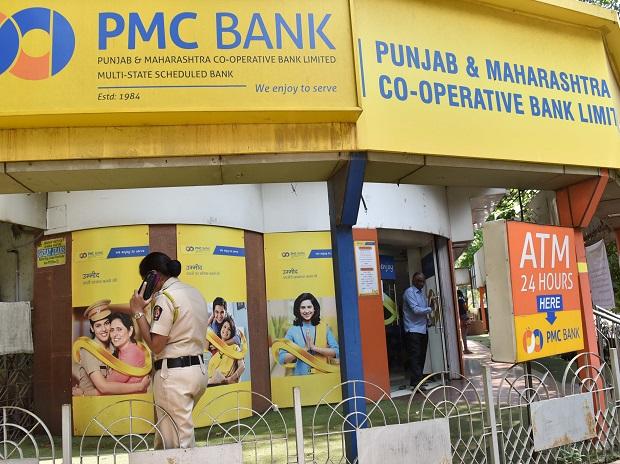 Delhi HC Issues Notice In Plea Seeking Direction To PMC Bank To Allow Its Depositors To Withdraw Upto ₹5 Lacs In Light of COVID19