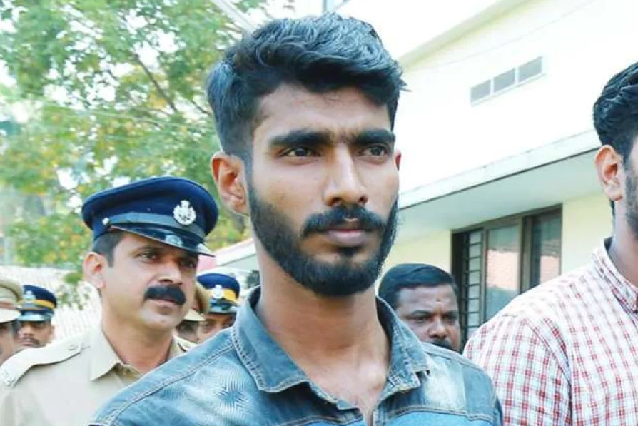 'Trial Court Also Passed Equally Well Reasoned Order' : Supreme Court Issues Notice On Thwaha Fasal's Plea Challenging Bail Cancellation In UAPA Case