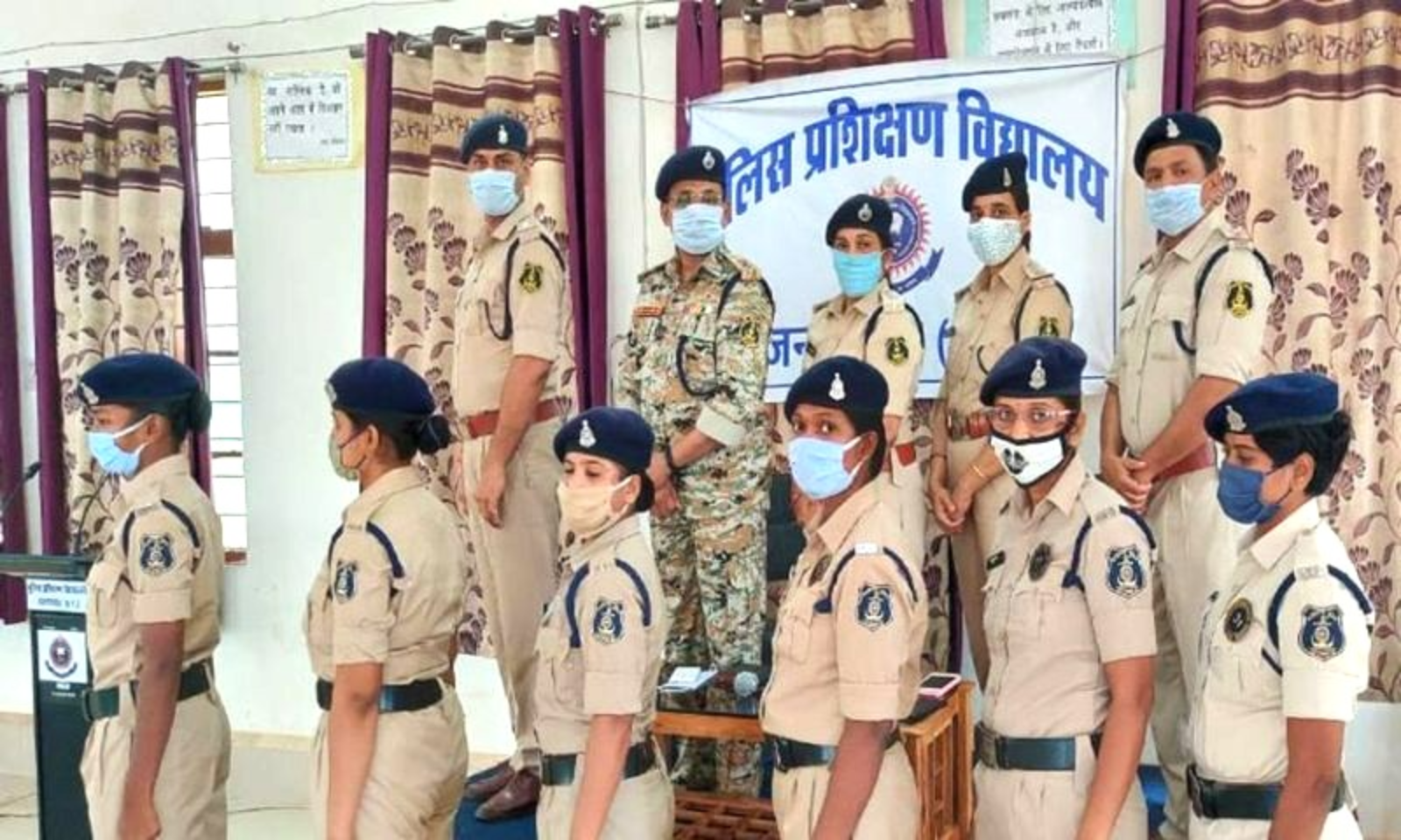 CG Police Constable Recruitment 2021: छत्तीसगढ़ पुलिस में बिना परीक्षा बन  सकते हैं कांस्टेबल, 10वीं पास करें आवेदन - sarkari naukri 2021 cg police  constable recruitment 2021 chhattisgarh ...