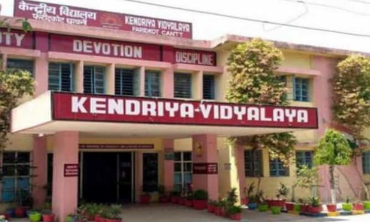 Delhi High Court Directs Centre, KVS To Sanction Posts Of 987 Special ...