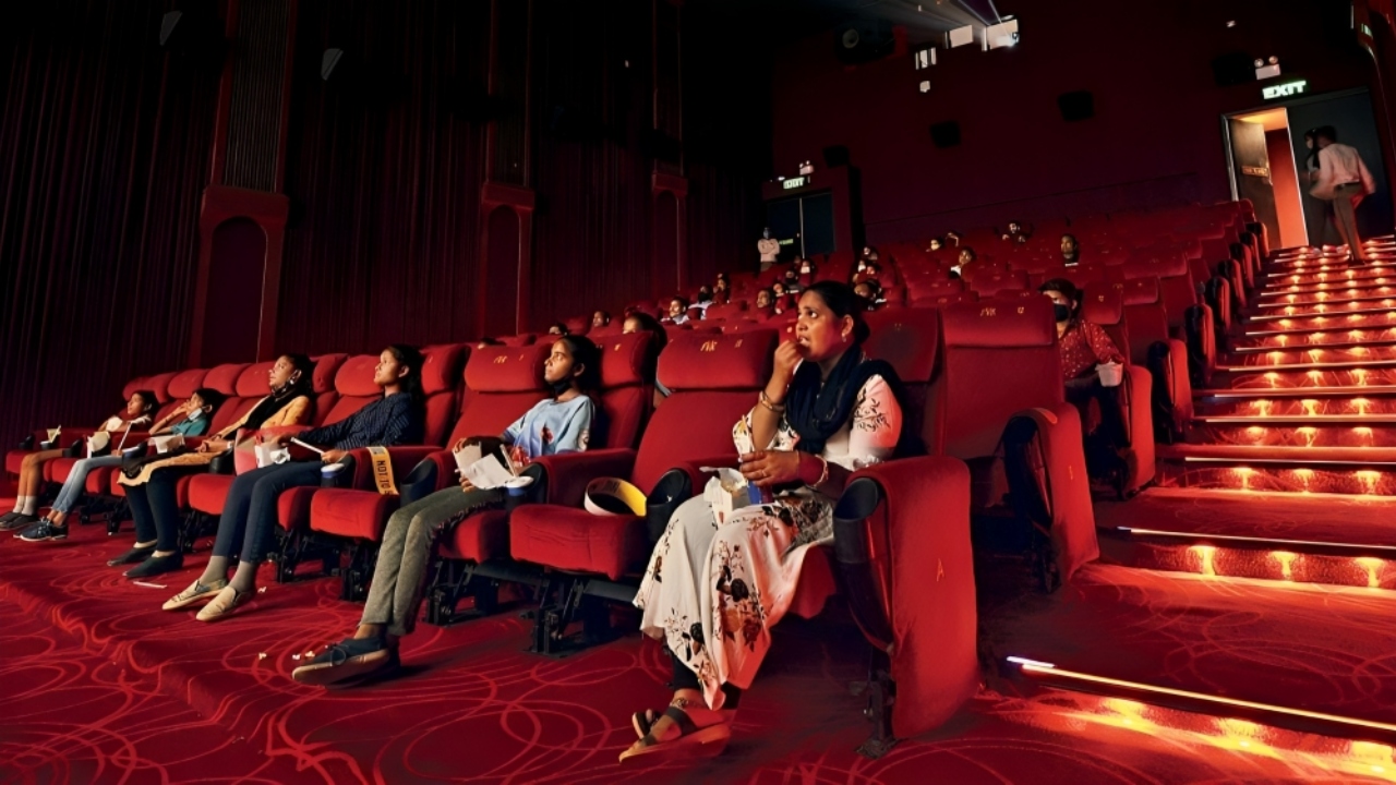 Telangana High Court Rescinds Order Restricting Late Night Entry Of Children Into Movie Theatres, Says All Stakeholders Need To Be Consulted