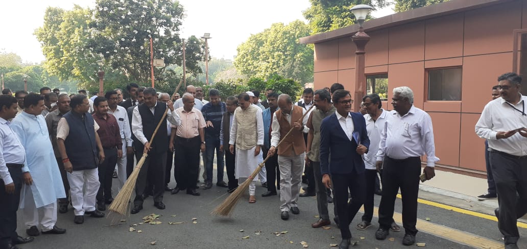 Let's Also Strive For Cleaner, Transparent, Accountable Legal System: CJI DY Chandrachud On Gandhi Jayanti