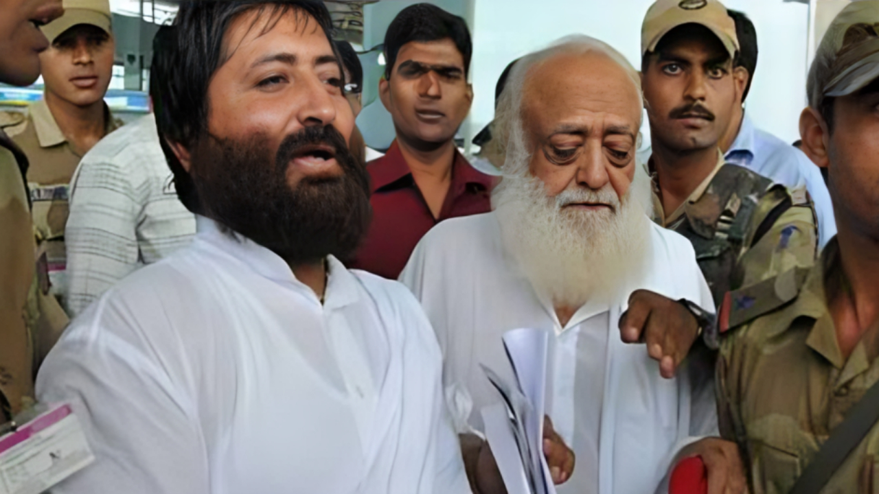 'We Don't Trust You': Gujarat HC To Rape Convict Narayan Sai Who Sought Interim Bail To Look After Ailing Father Asaram; Plea Withdrawn