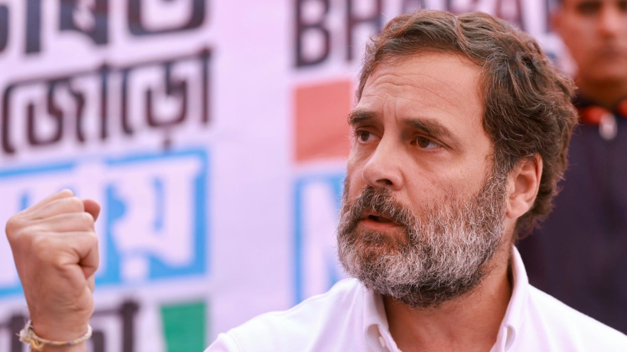 Savarkar Defamation Case | Pune Court Orders Personal Appearance Of Rahul Gandhi On December 2