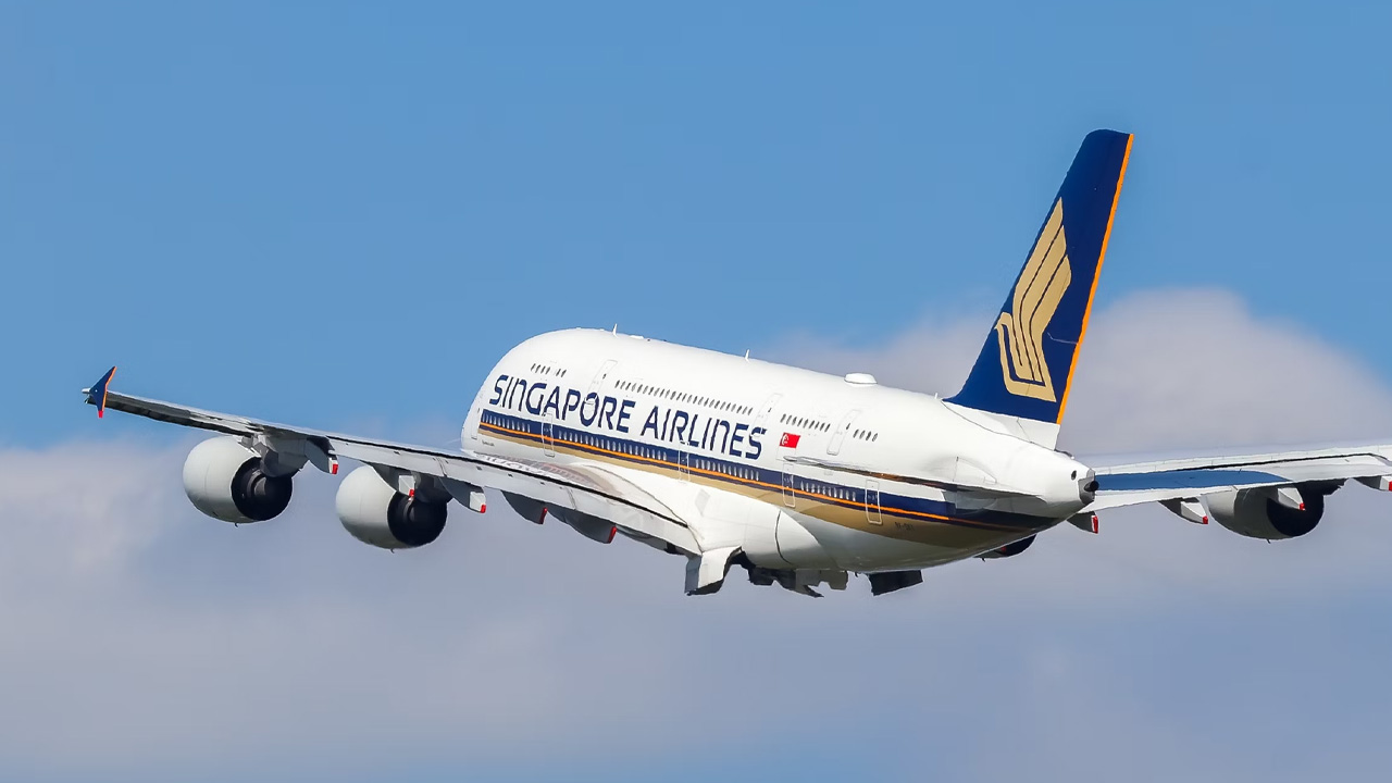 Hyderabad District Commission Holds Singapore Airlines Liable For Failure To Check Passenger's Vaccination Status Leading To Denial Of Entry