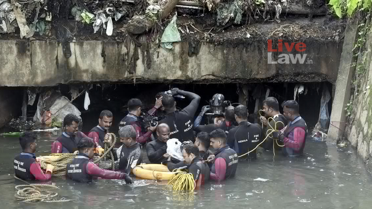 Sanitation Worker Swept To Death While Cleaning Aamayizhanchan Canal: Kerala HC Seeks Report On Origin, Removal Of Accumulated Plastic Waste