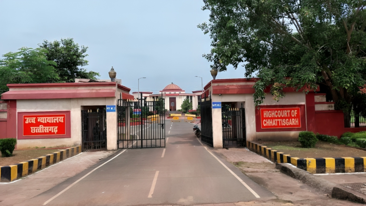 Court At Designated Seat Would Have Exclusive Jurisdiction To Entertain Applications Arising Out Of Arbitration: Chhattisgarh HC